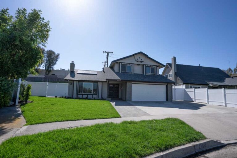 Front of a Harmony Junction Recovery home in Lake Forest, CA